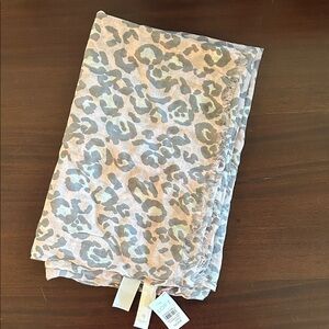 LOFT Leopard Print Scarf in Gray and Cream